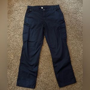 Women’s Carhartt cargos size 12